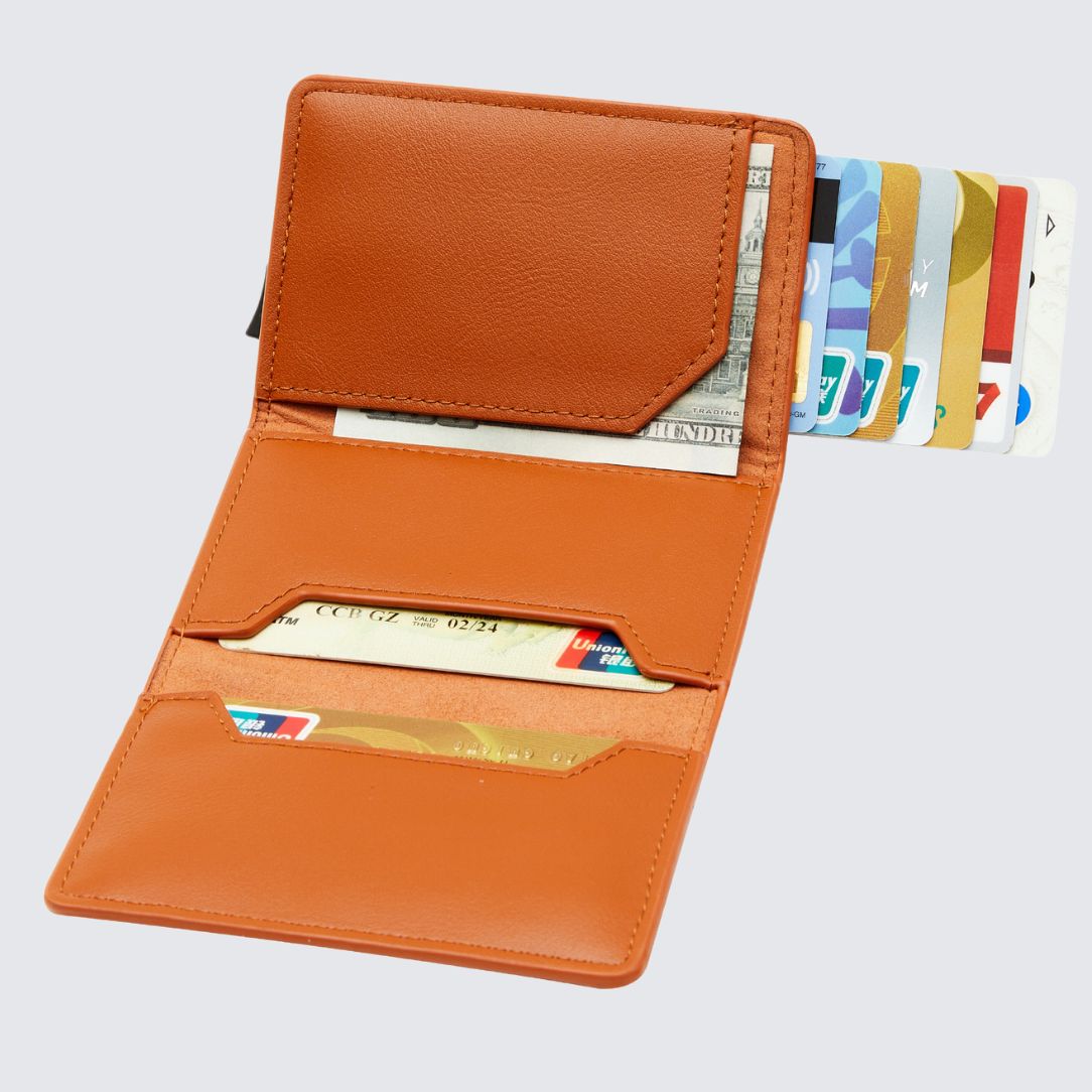 LEURA 2.0 Unisex  Wallet I Tan